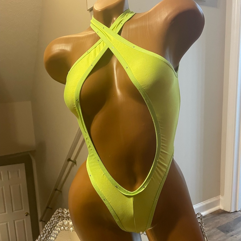 Exotic dancewear